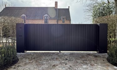 Design aluminium schuifpoort — Schilde